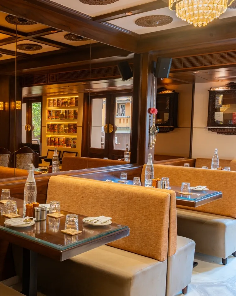 GovindasGirgaonChowpatty